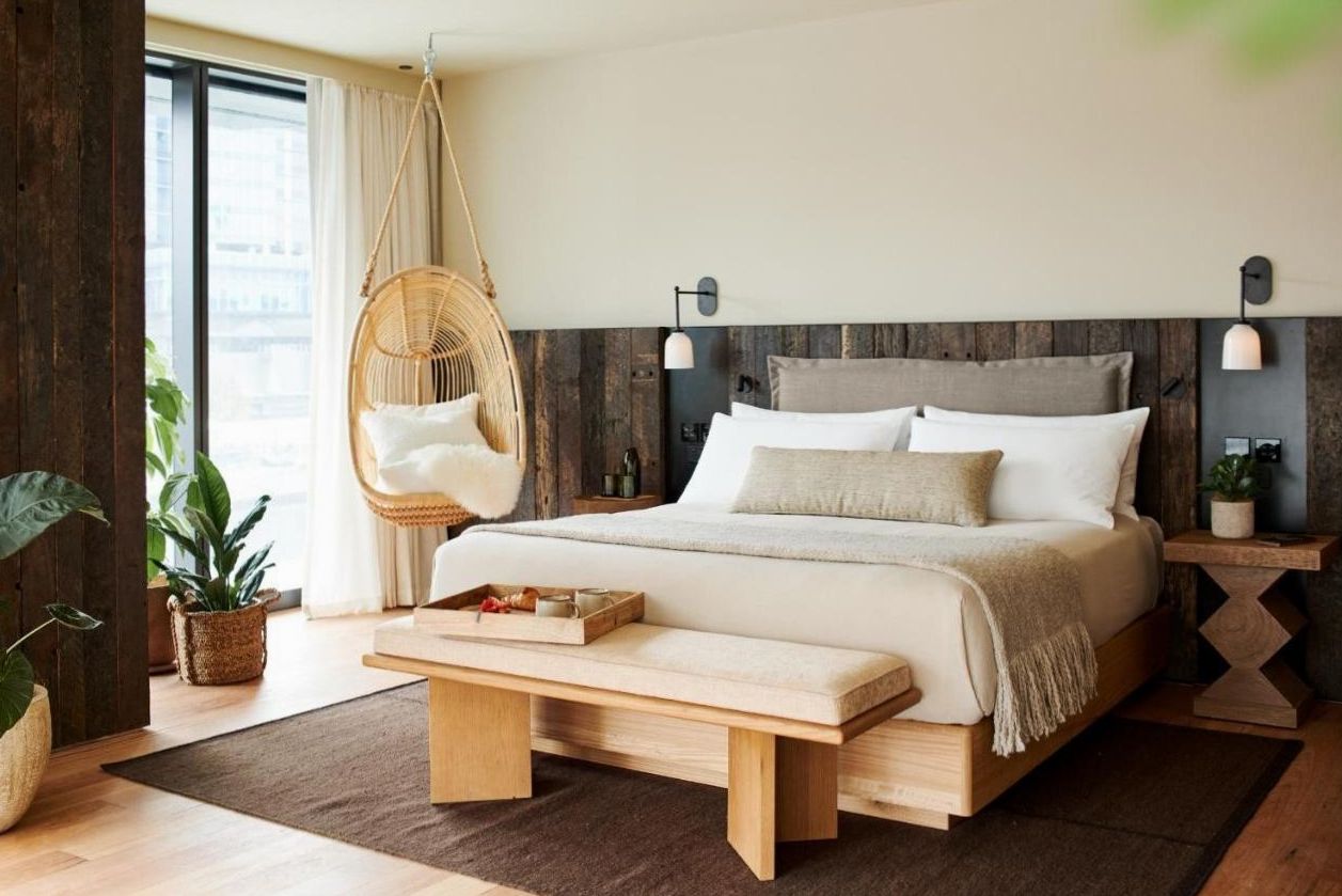 Hotel stay guide